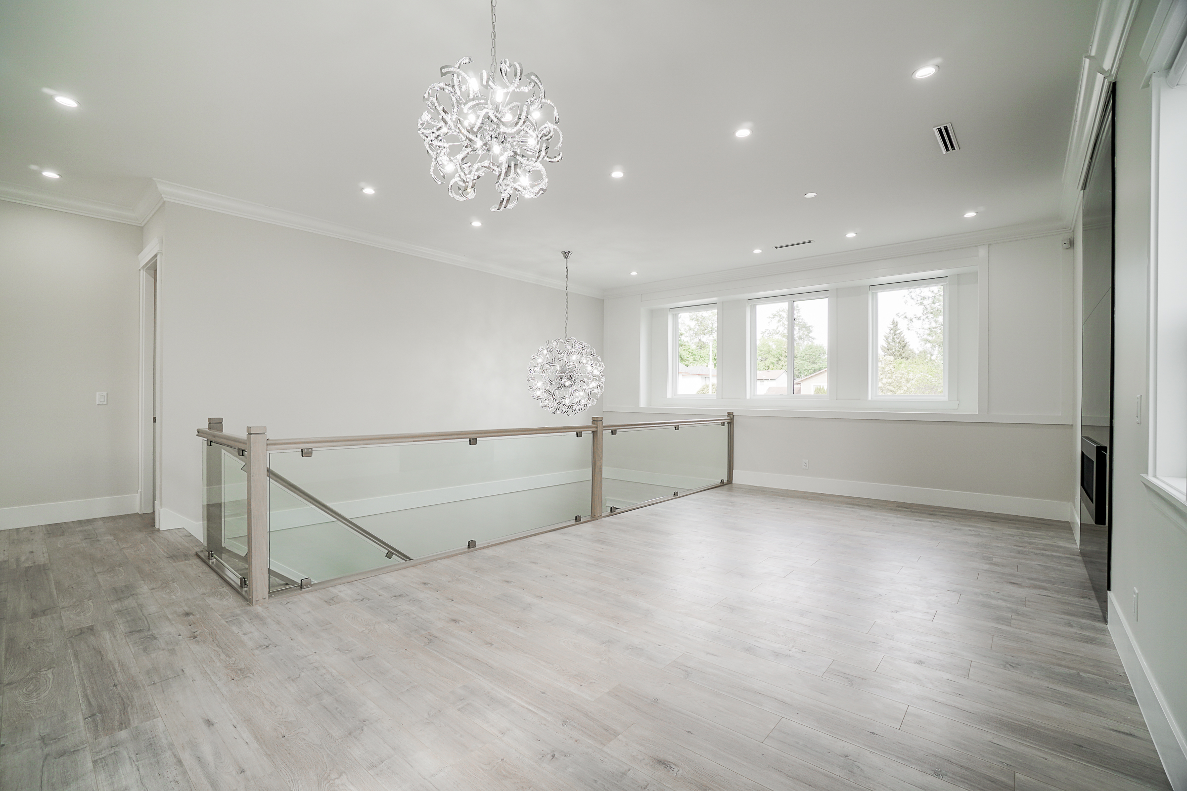 14842 88A Avenue Surrey-14