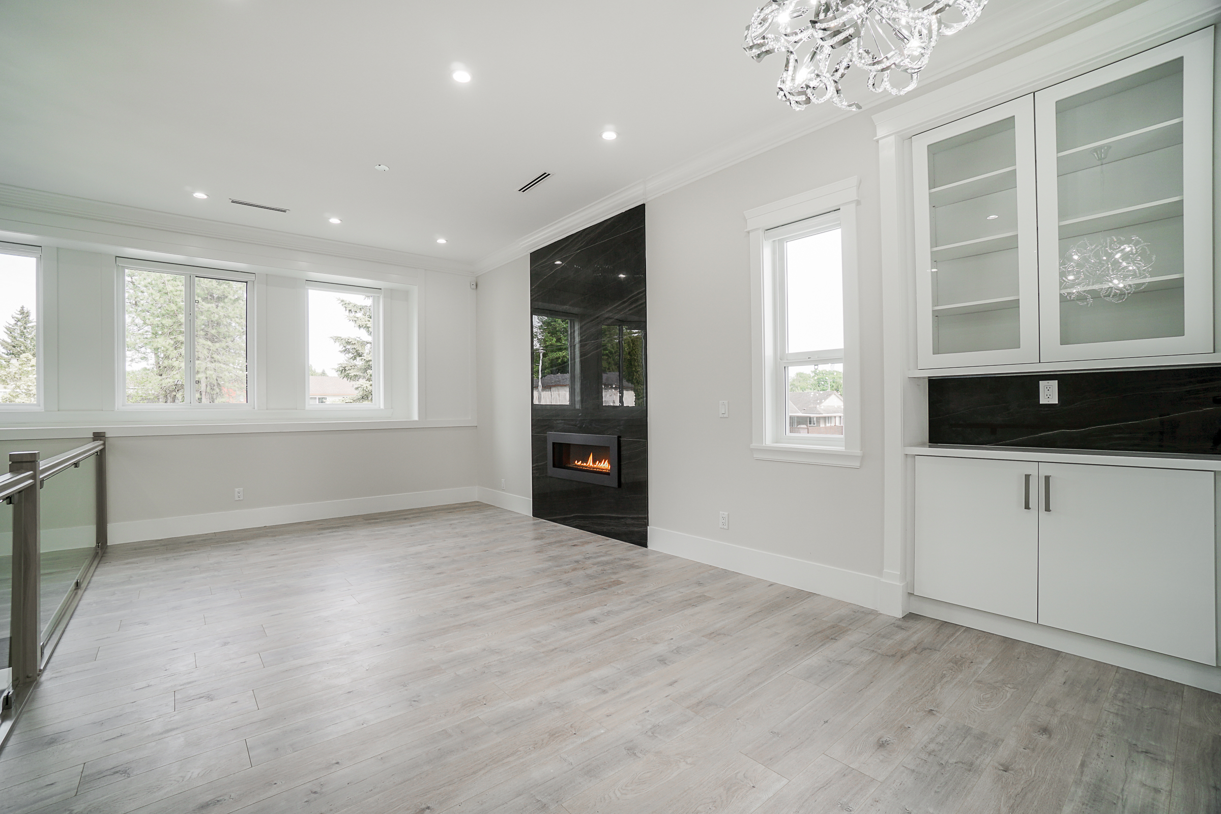 14842 88A Avenue Surrey-15