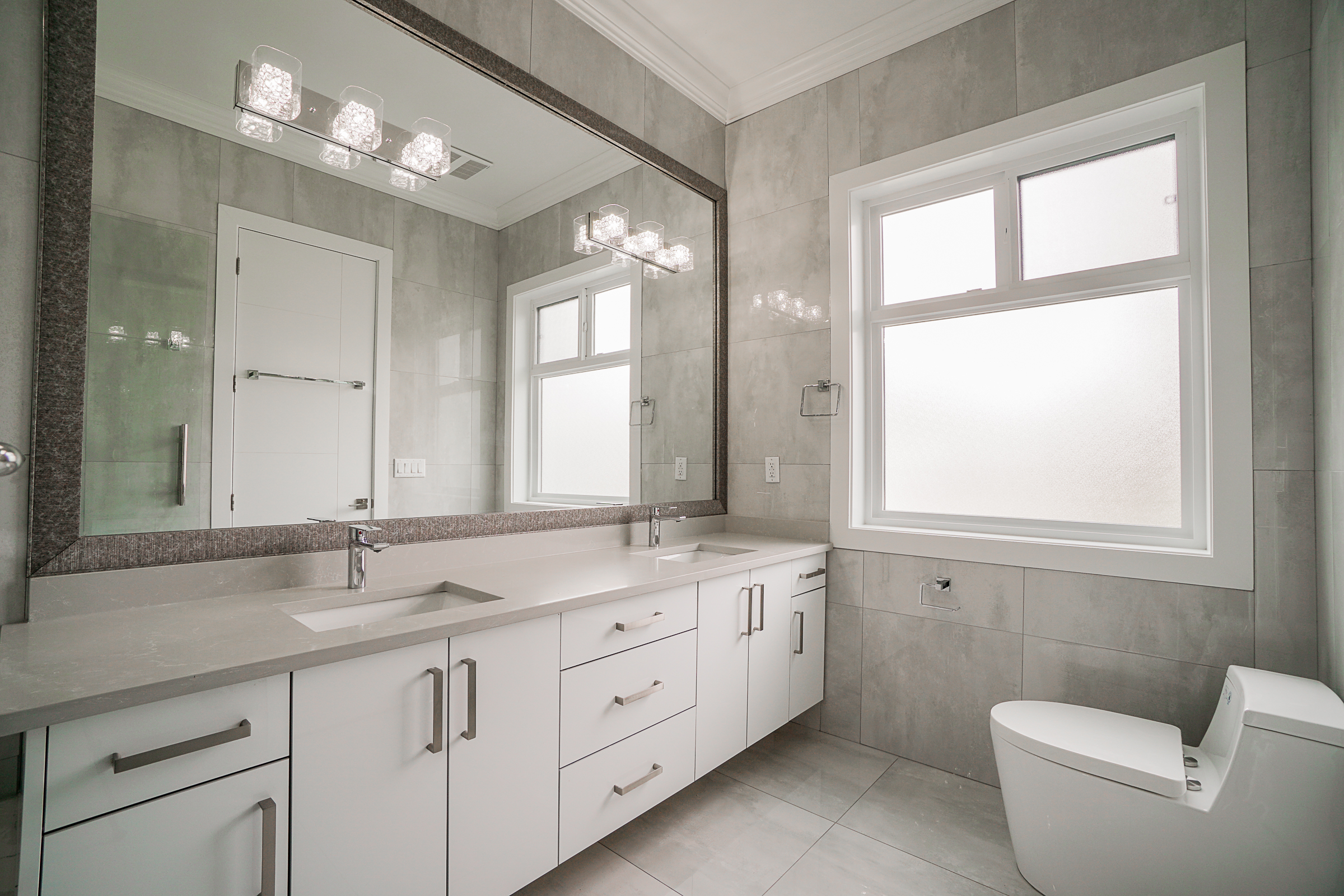 14842 88A Avenue Surrey-39