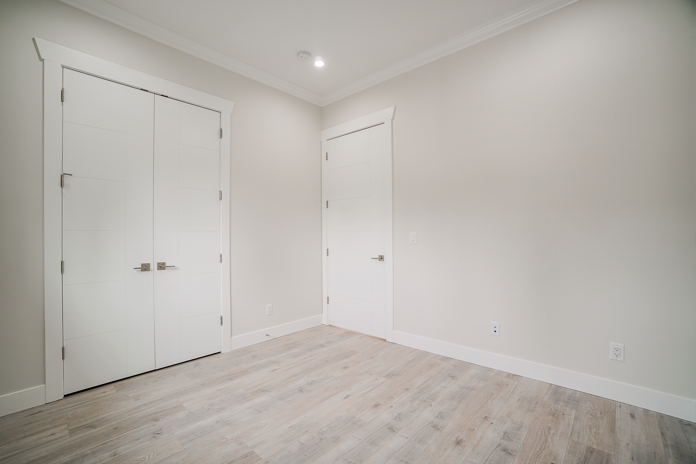 14842 88A Avenue Surrey-42